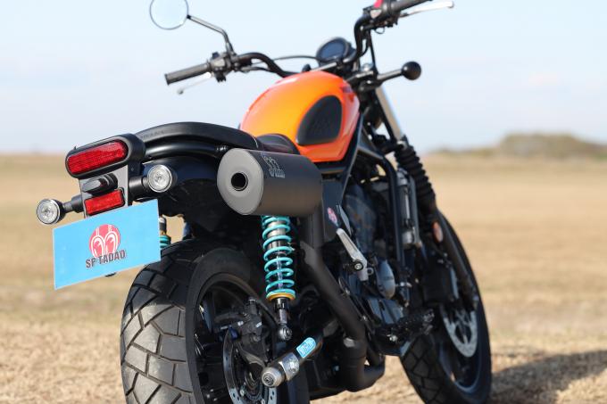 HONDA CL250 POWERBOXサイレンサー ブラックエディションがいますごい人気で ありがとうございます!