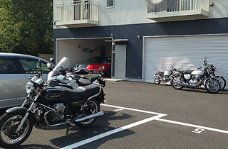 バイクガレージライフ