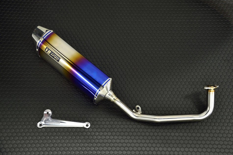 PCXのポテンシャルを呼び覚ます『VR SPEC オーバルチタンマフラー』